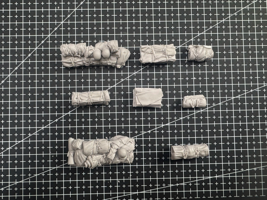 WWII US M18 Hellcat Tank Destroyer with Cargo 1/35 Resin Kit - resin model view 3