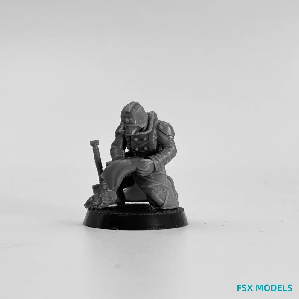 32mm Grim Guard Battlefront, 12 Figures, Resin Model Figure Kit, Fantasy Theme, Unassembled and Unpainted