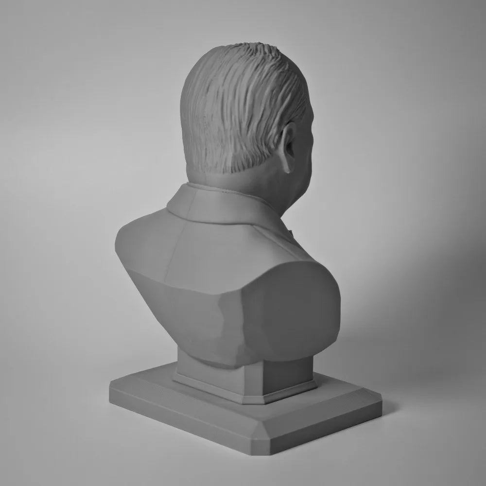 110mm WWII Churchill, Resin Model Bust Kit, Unassembled and Unpainted