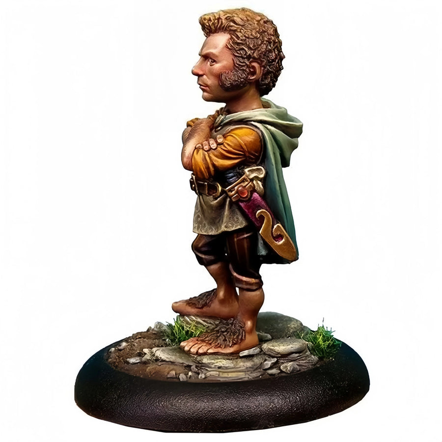 Fantasy Warrior Male Bust with Curved Blade 75mm Resin Kit - resin model view 3