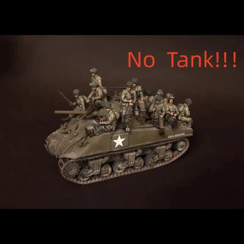 1/35 WWII American Soldiers & M4 Sherman, 14 Figures, Resin Model Diorama Kit, Unassembled and Unpainted