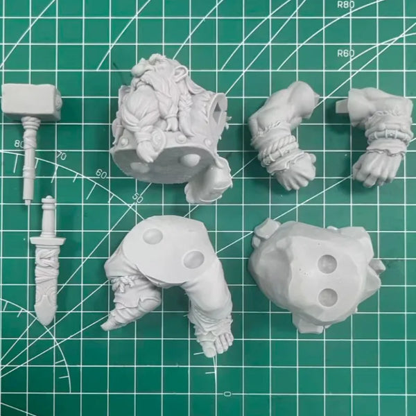 60mm Medieval Dwarf Champion with Two-Handed Maul, Resin Model Figure Kit, Unassembled and Unpainted