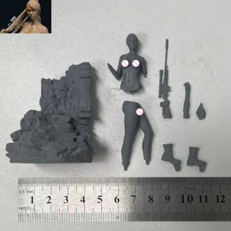 1/24 Modern Tactical Operator Standing with Scoped Rifle, Resin Model Figure Kit, Unassembled and Unpainted
