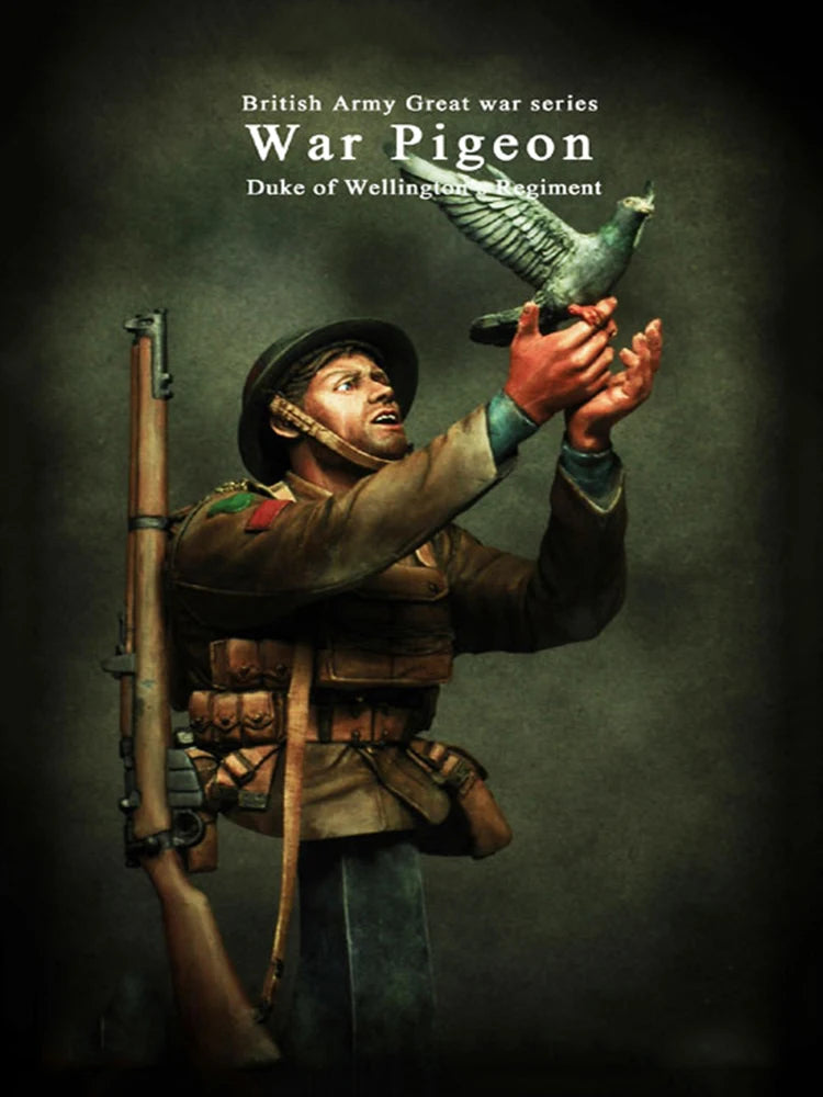 200mm WWI British Soldier with Carrier Pigeon, Resin Model Figure Kit, Unassembled and Unpainted