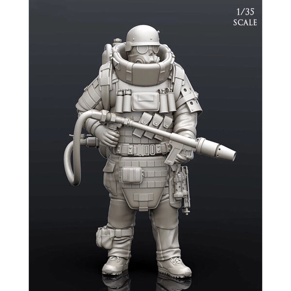 1/35 Pyro Armored Soldier, Resin Model Figure Kit, Sci-Fi Theme, Unassembled and Unpainted