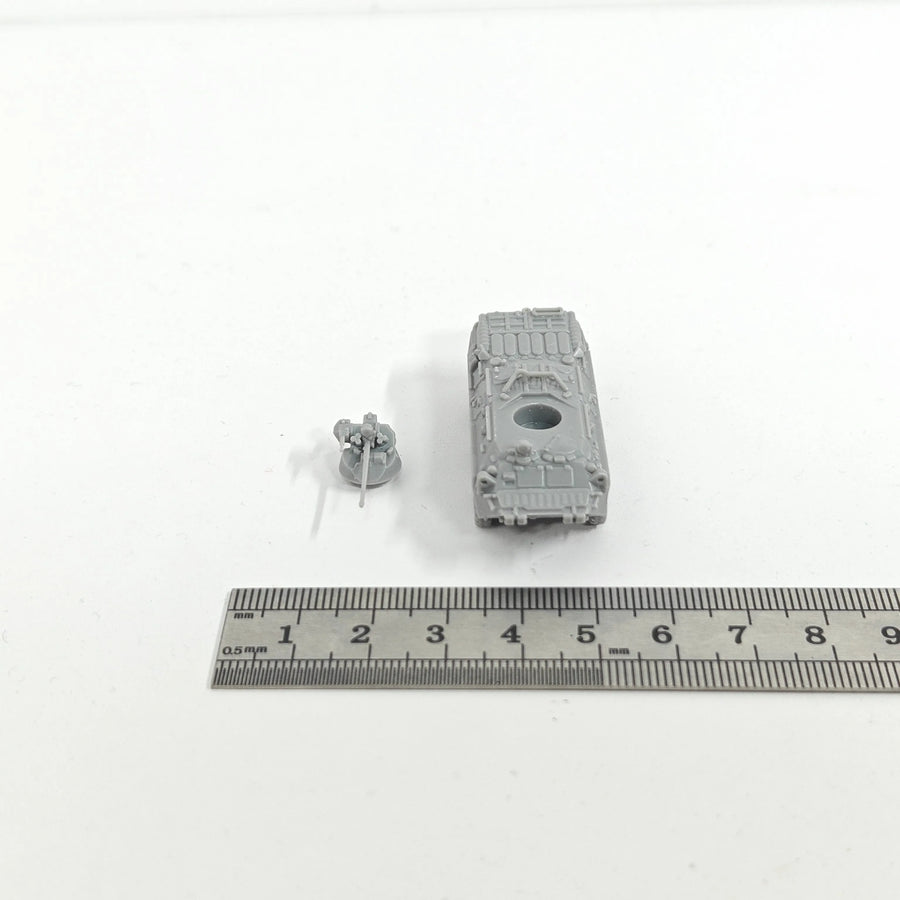 1/144 Scale Russian BTR-80A Armored Personnel Carrier MODEL KIT