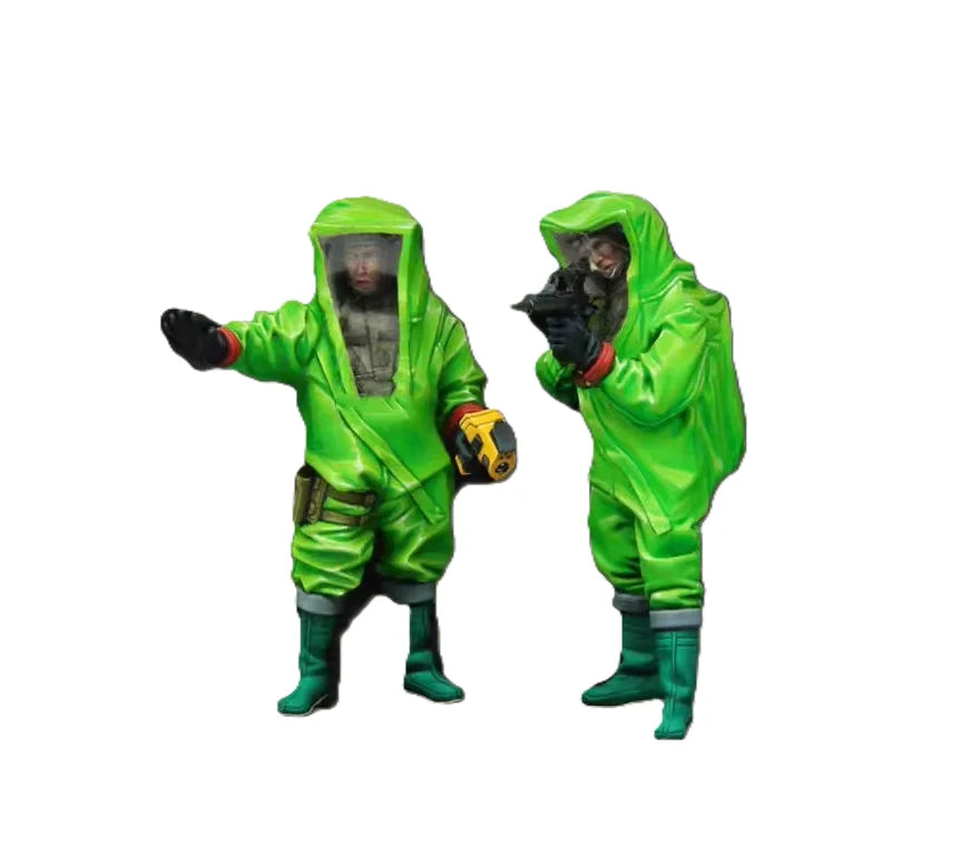 Modern CBRN Soldiers, 2 Figures, Resin Model Figure Kit, Unassembled and Unpainted