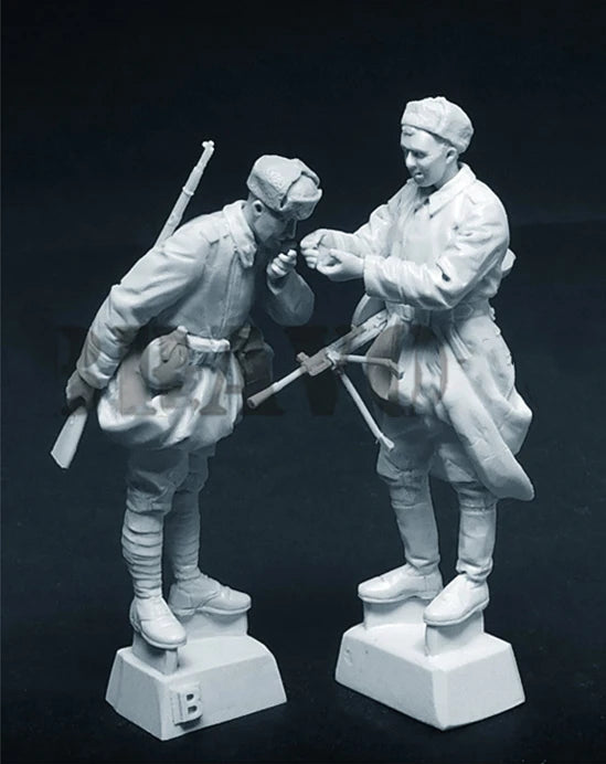 1/35 WWI Soldiers Combat Pair, 2 Figures, Resin Model Figure Kit, Unassembled and Unpainted