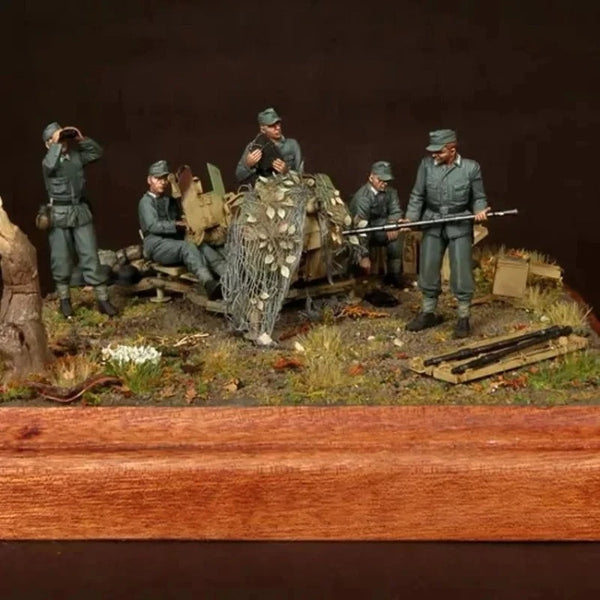 1/35 WWII German Artillery Crew, 12 Figures, Resin Model Diorama Kit, Unassembled and Unpainted