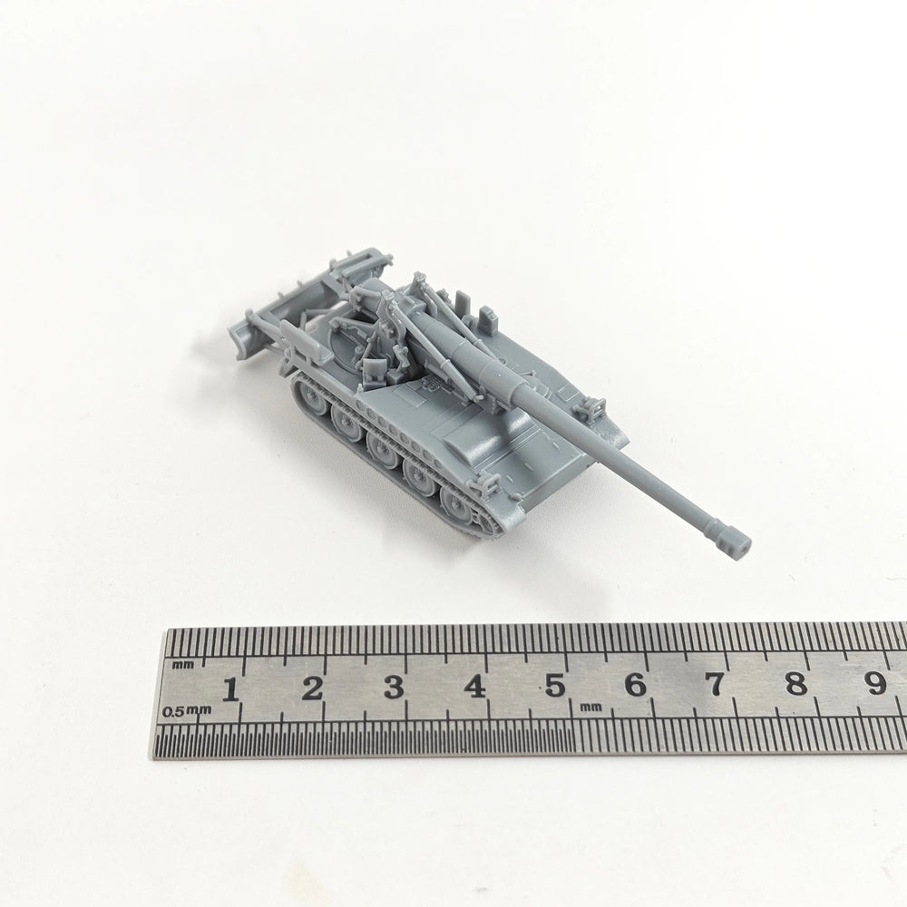 1/144 Cold War NATO M110 203mm Self-Propelled Gun, Resin Model Vehicle Kit, Unassembled and Unpainted