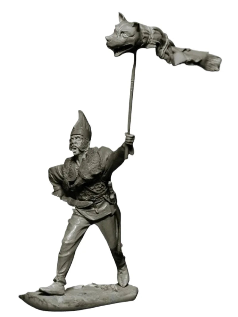 1/24 Ancient Roman Dacian Draconarius, Resin Model Figure Kit, Unassembled and Unpainted