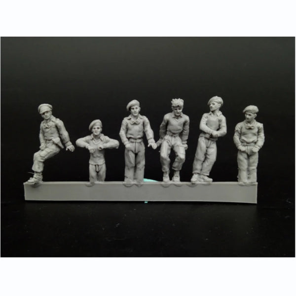 1/72 Modern British Armored Forces, 6 Figures, Resin Model Figure Kit, Unassembled and Unpainted