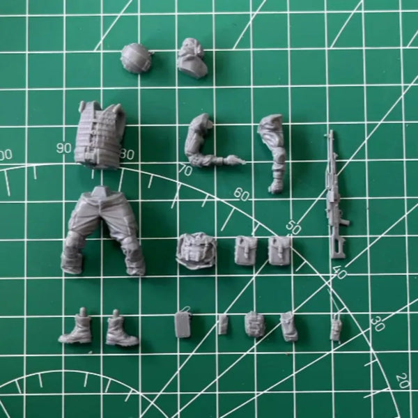 1/35 Modern Infantry Machine Gunner, Resin Model Figure Kit, Unassembled and Unpainted