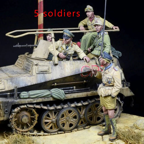 1/35 WWII North Africa Tank Crew, 5 Figures, Resin Model Diorama Kit, Unassembled and Unpainted