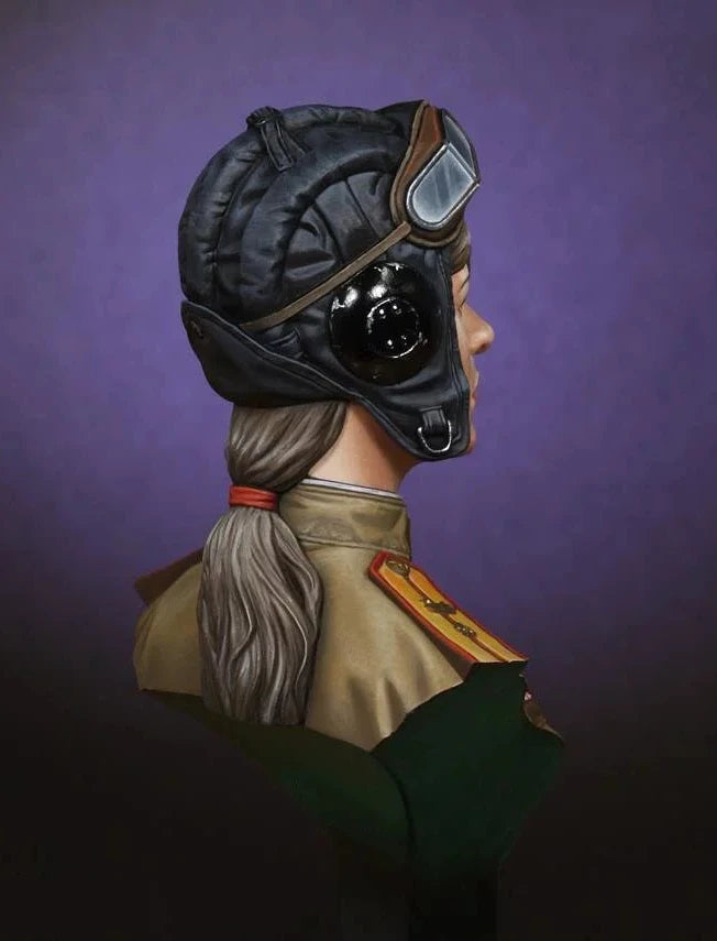 1/10 Female Pilot, Resin Model Bust Kit, Sci-Fi Theme, Unassembled and Unpainted