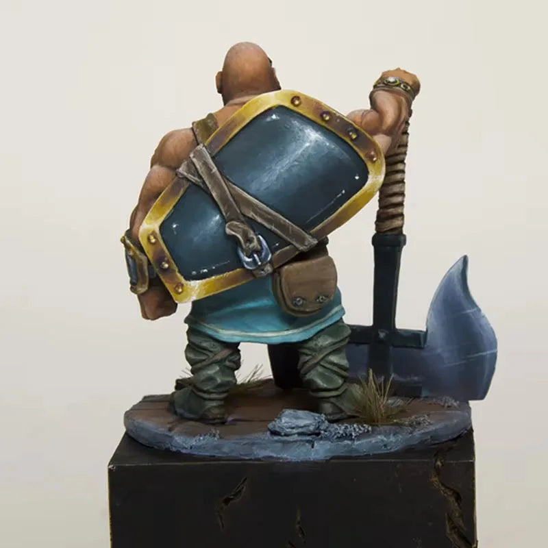 1/32 Dwarf Warriors with Ornate Gold Armor, Resin Model Figure Kit, Fantasy Theme, Unassembled and Unpainted