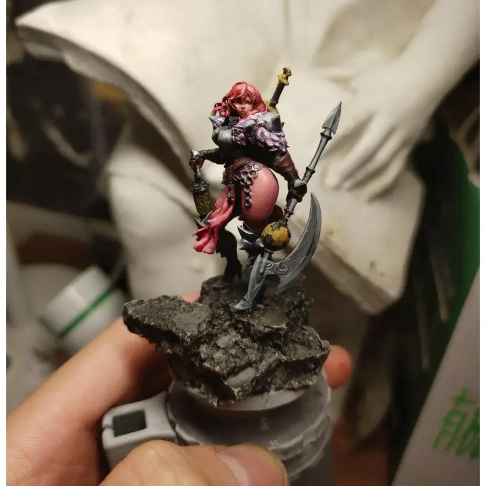 38mm Female Barbarian Warrior, Resin Model Figure Kit, Fantasy Theme, Unassembled and Unpainted