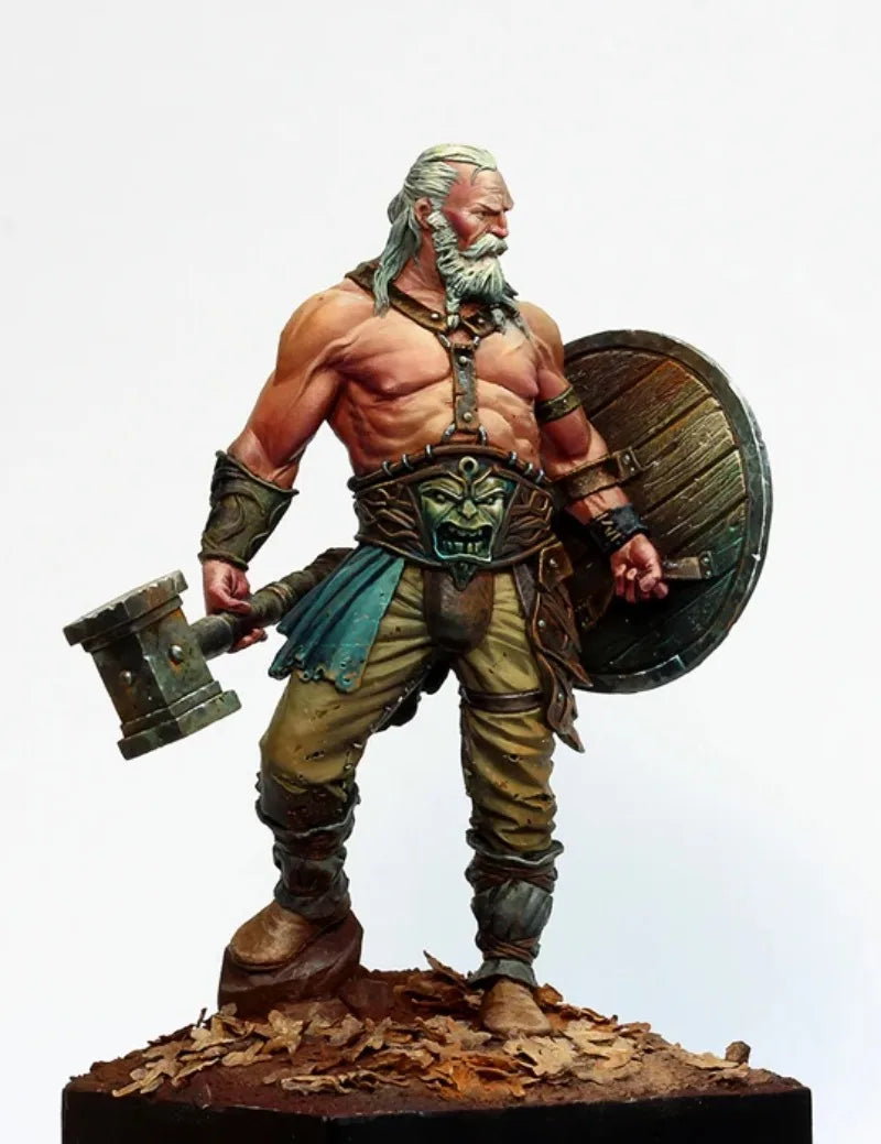 1/24 Bearded Barbarian with Round Shield and Axe, Resin Model Figure Kit, Fantasy Theme, Unassembled and Unpainted