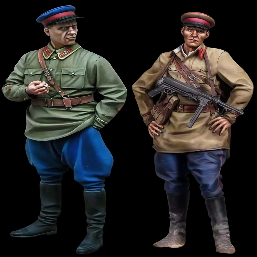 1/35 WWII Soviet Officers and Infantry, 2 Figures, Resin Model Figure Kit, Unassembled and Unpainted