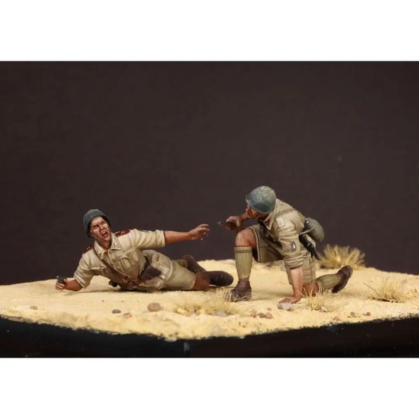 1/35 WWII North African, 4 Figures, Resin Model Figure Kit, Unassembled and Unpainted