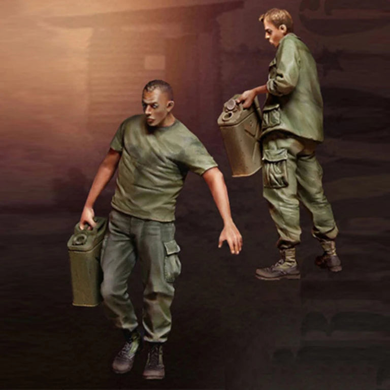 1/35 Modern Soldiers in Tactical Gear, 2 Figures, Resin Model Figure Kit, Unassembled and Unpainted