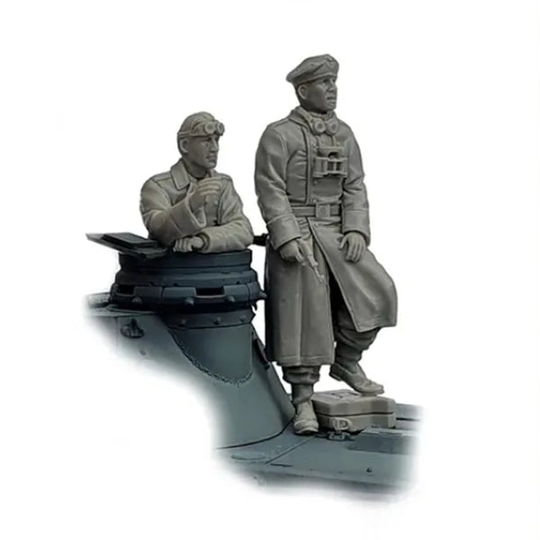 1/35 WWII German Panzer Commander and Crew, 5 Figures, Resin Model Figure Kit, Unassembled and Unpainted