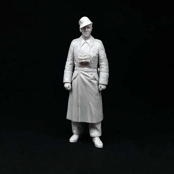 1/35 WWII Soviet Nurse in Dress Uniform, Resin Model Figure Kit, Unassembled and Unpainted