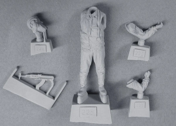1/35 Cold War Soviet, Resin Model Figure Kit, Unassembled and Unpainted