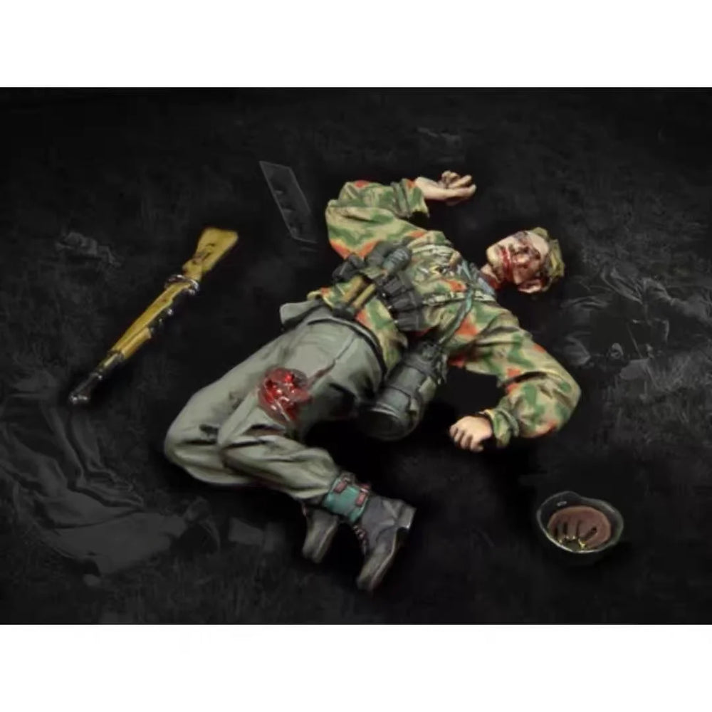 1/35 Modern Soldier Casualty Prone, Resin Model Figure Kit, Unassembled and Unpainted