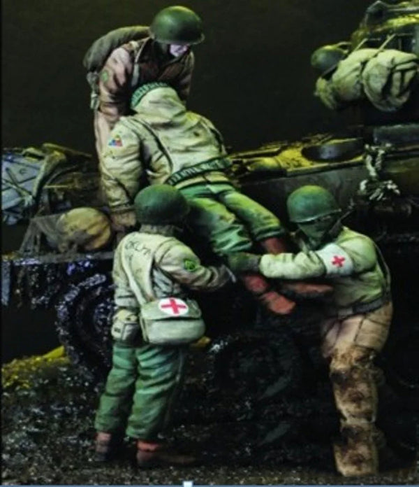 1/35 WWII German Medics Machine Gun Team, 4 Figures, Resin Model Figure Kit, Unassembled and Unpainted