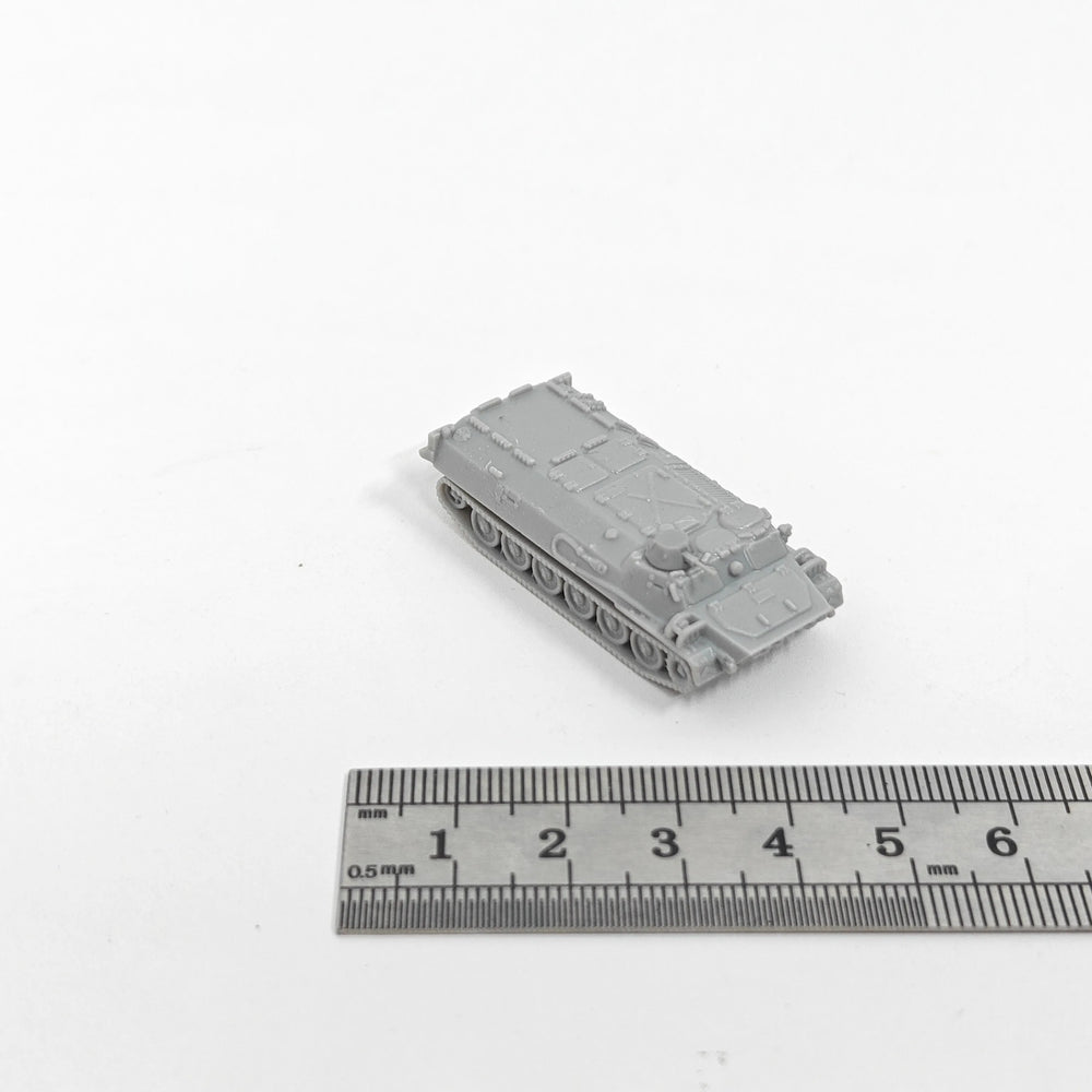 1/144 Cold War Soviet MT-LB Armored Vehicle, Resin Model Vehicle Kit, Unassembled and Unpainted