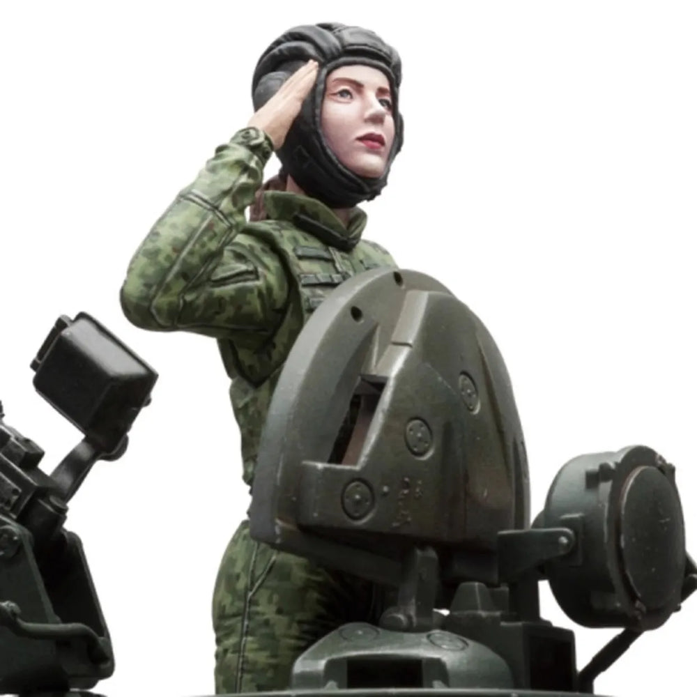 1/16 Modern Russian Tank Commander, Resin Model Figure Kit, Unassembled and Unpainted