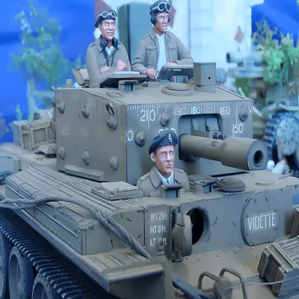 WWII German Panzer Tank Crew Diorama 3-Figure Set 1/35 Resin Kit