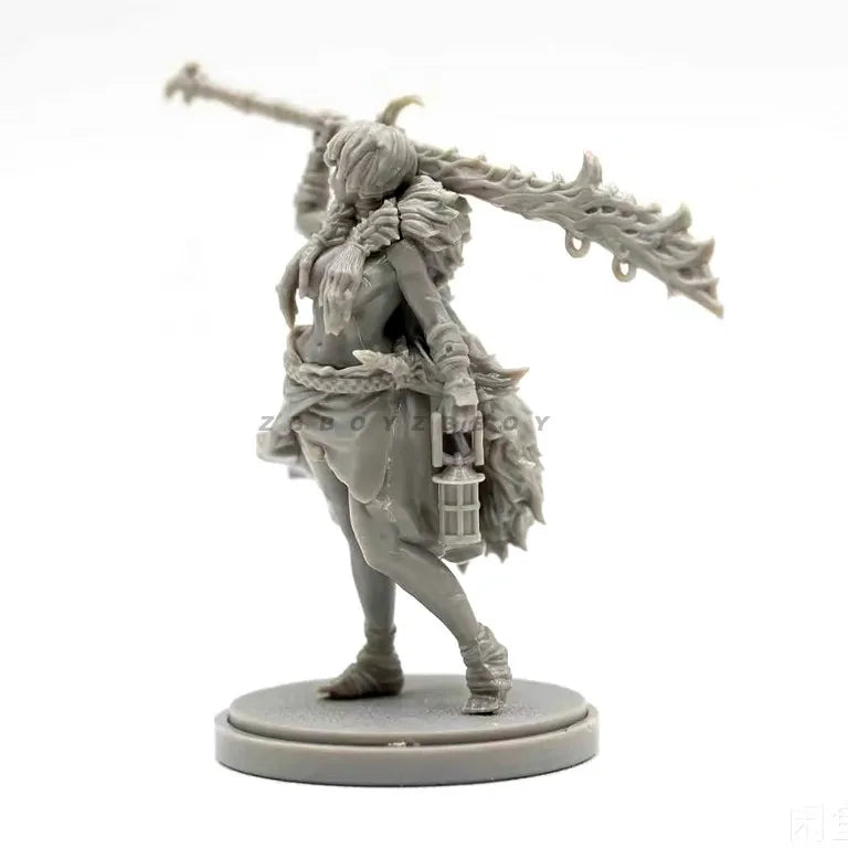 38mm Elf Warrior with Feathered Armor and Ornate Axe, Resin Model Figure Kit, Fantasy Theme, Unassembled and Unpainted