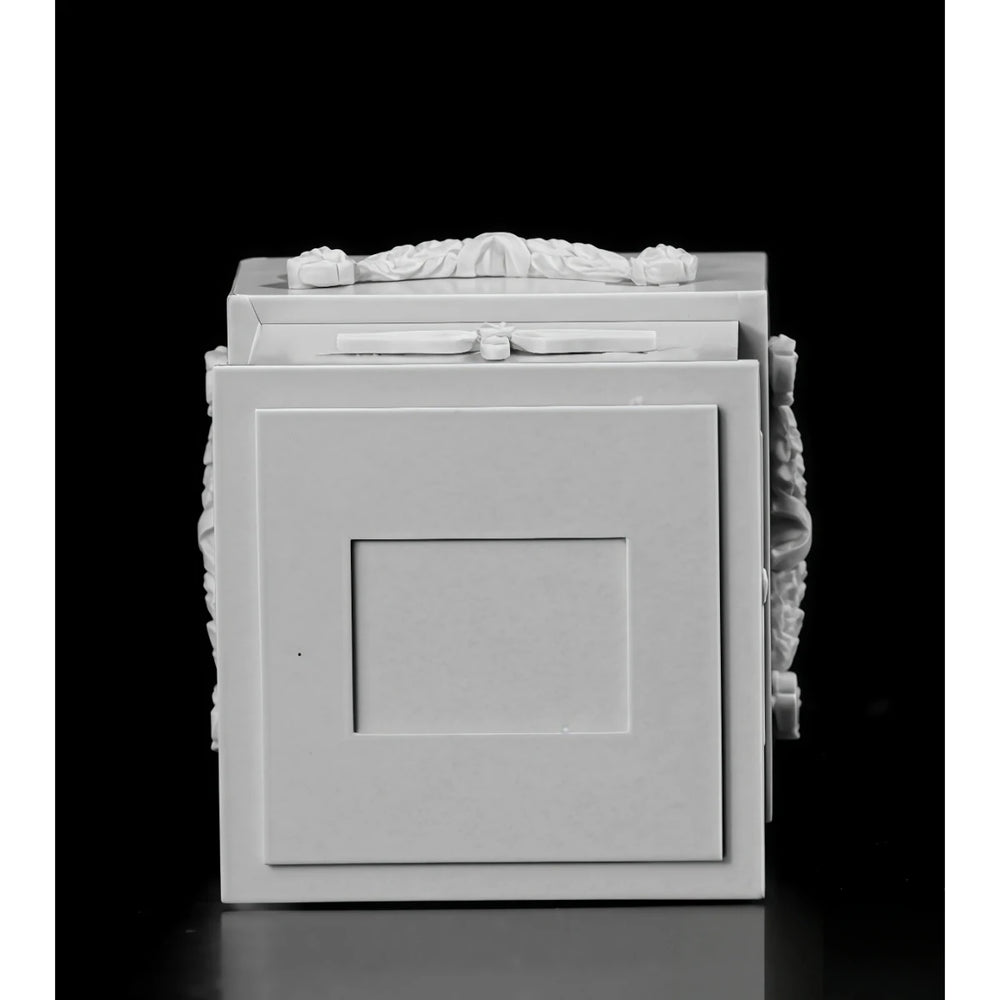 1/35 Cold War Soviet Memorial, Resin Model Terrain Kit, Unpainted