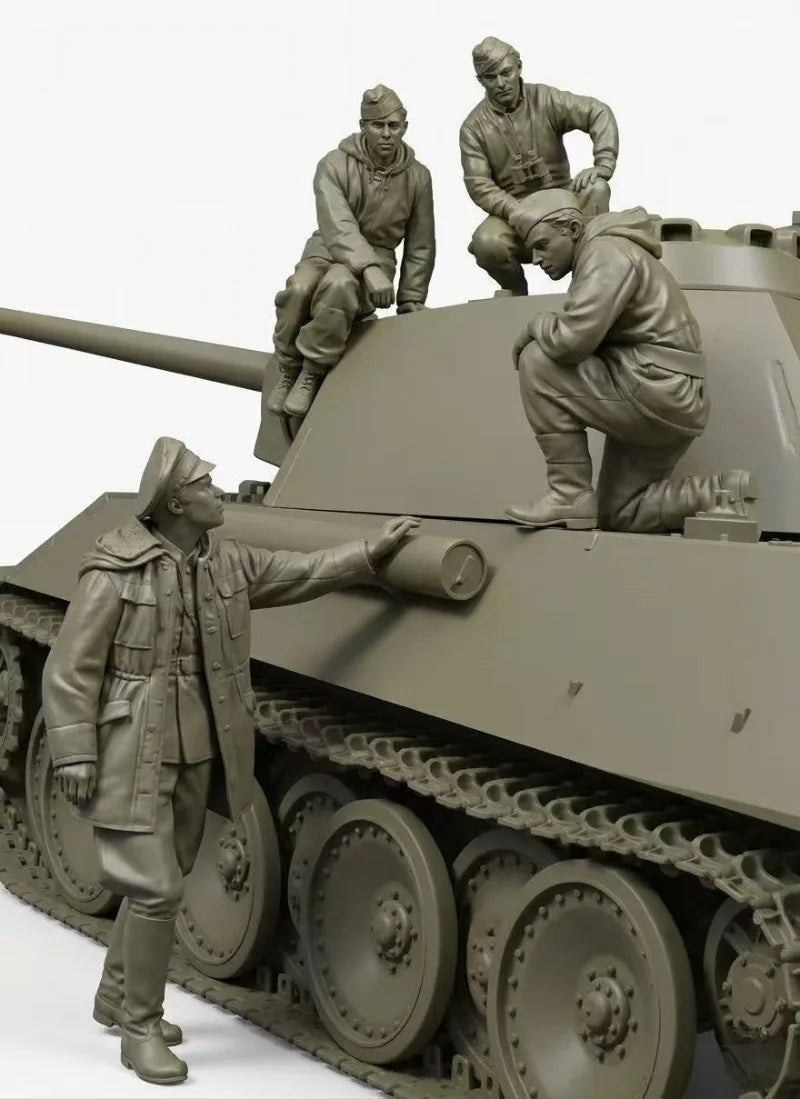 1/35 WWII Tank Crew with M4 Sherman, 4 Figures, Resin Model Figure Kit, Unassembled and Unpainted