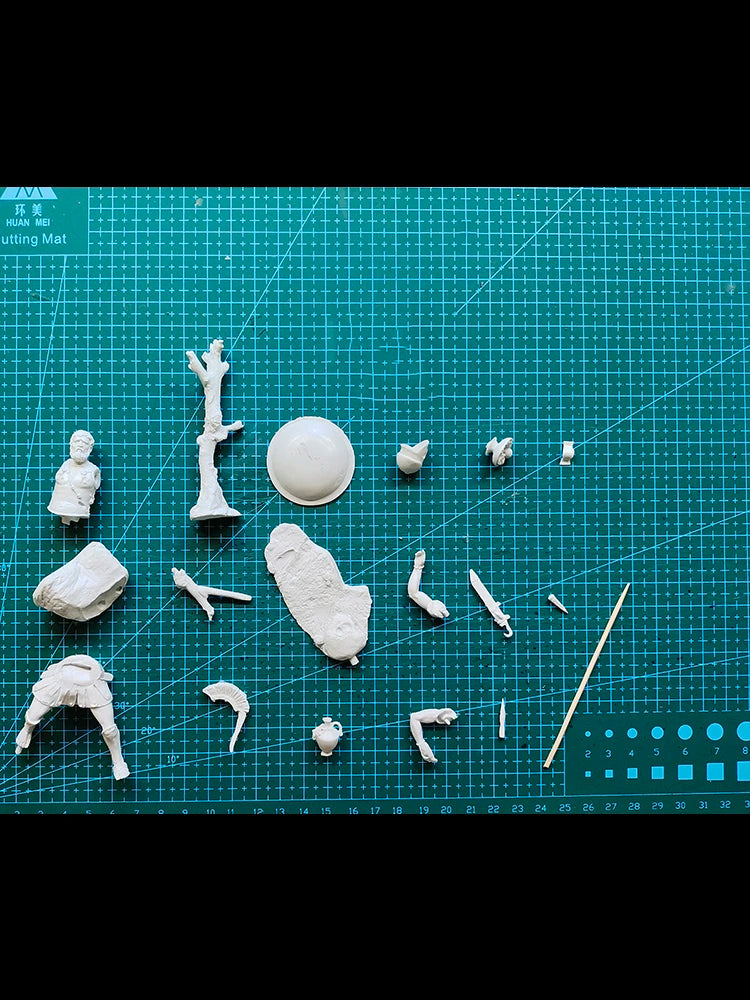 1/24 Classical Warrior, Resin Model Figure Kit, Mythology Theme, Unassembled and Unpainted
