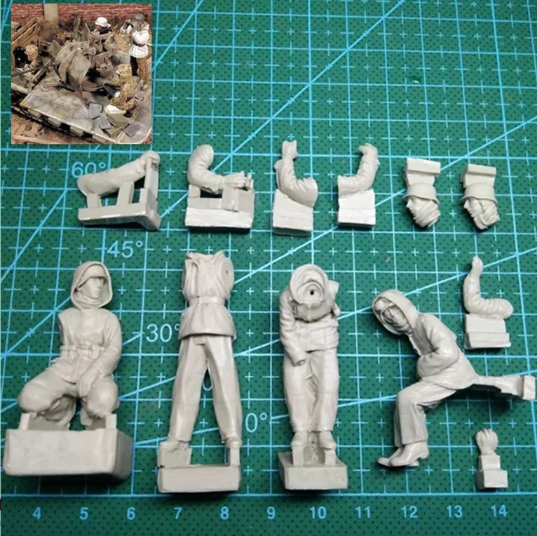 1/35 Modern Artillery Crew, 4 Figures, Resin Model Figure Kit, Unassembled and Unpainted