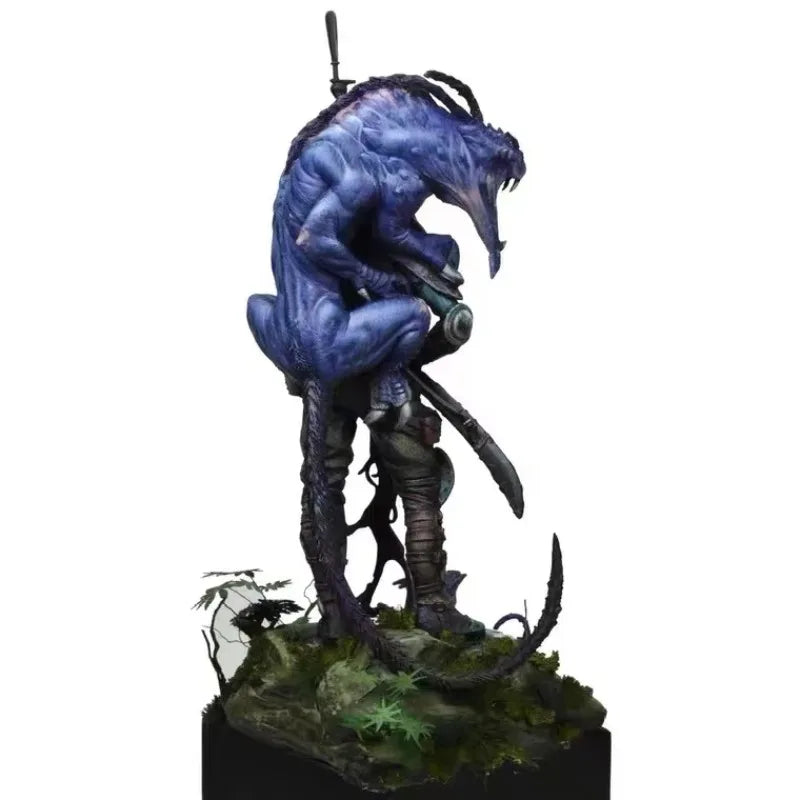 1/24 Demon Warrior with Great Horns, Resin Model Figure Kit, Fantasy Theme, Unassembled and Unpainted