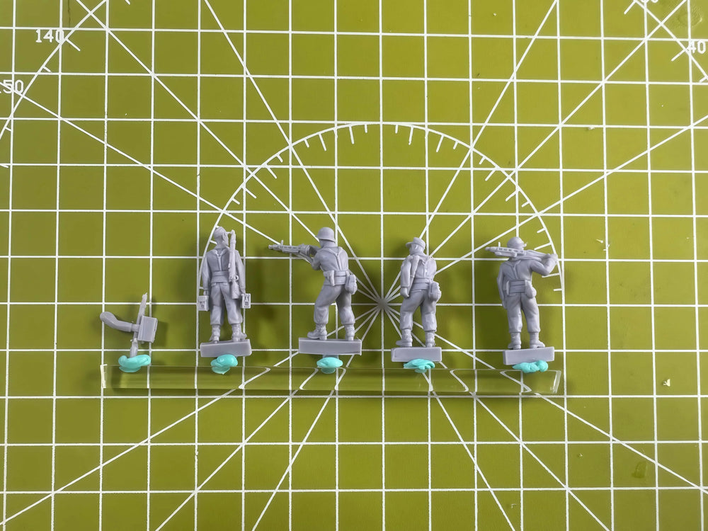 1/72 Modern French Foreign Legion Infantry, 5 Figures, Resin Model Figure Kit, Unassembled and Unpainted