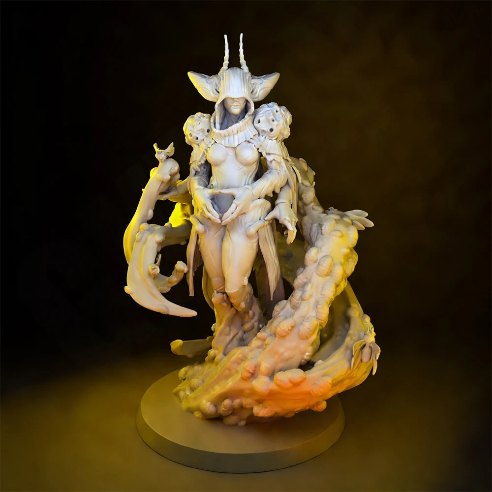 1/24 Daemon Queen with Attendants, 5 Figures, Resin Model Figure Kit, Fantasy Theme, Unassembled and Unpainted