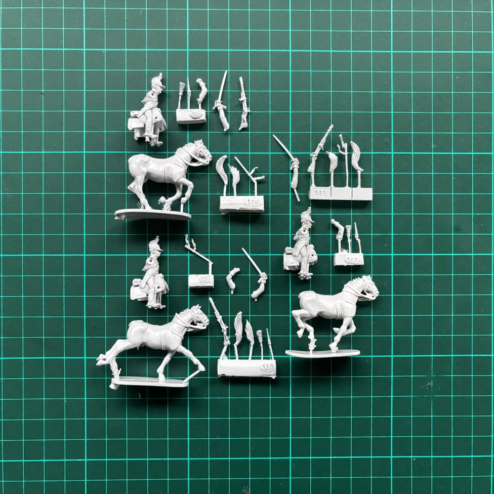 28mm Napoleonic French Dragon Cavalry, 3 Figures, Resin Model Figure Kit, Unassembled and Unpainted