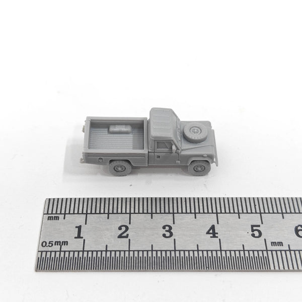 1/144 Modern Defender Wolf, Resin Model Vehicle Kit, Unassembled and Unpainted
