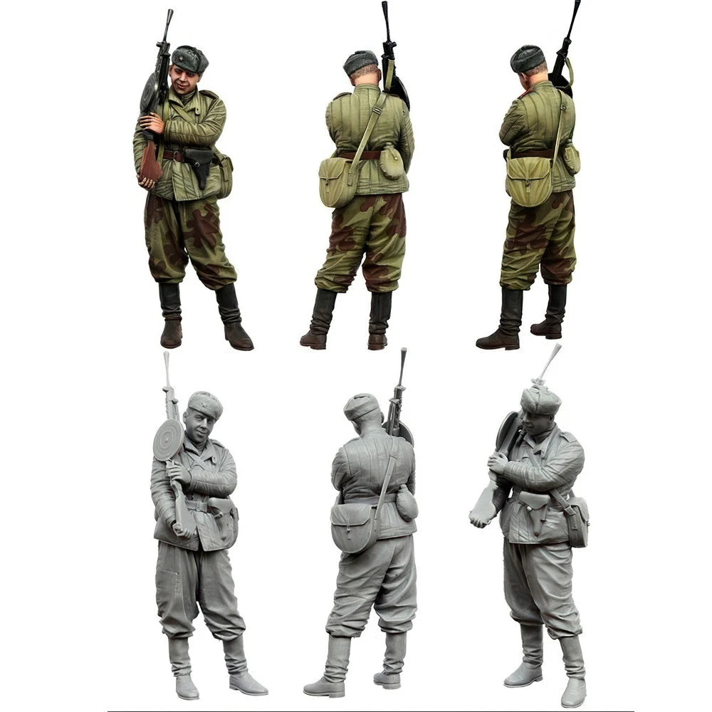 1/35 WWII Soviet Infantry with Fixed Bayonets, Resin Model Figure Kit, Unassembled and Unpainted