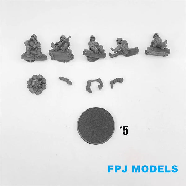 28mm WWII Soviet Soldiers, 5 Figures, Resin Model Figure Kit, Unassembled and Unpainted
