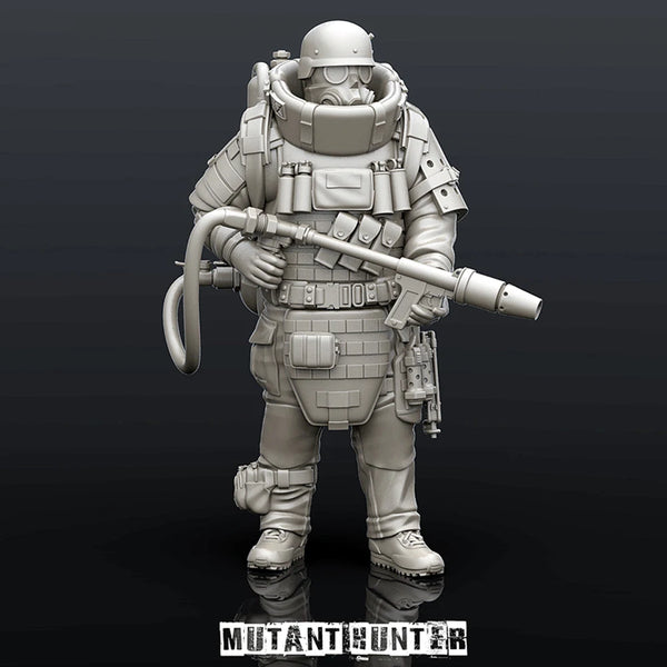 1/24 Mutant Hunter Soldier, Resin Model Figure Kit, Sci-Fi Theme, Unassembled and Unpainted