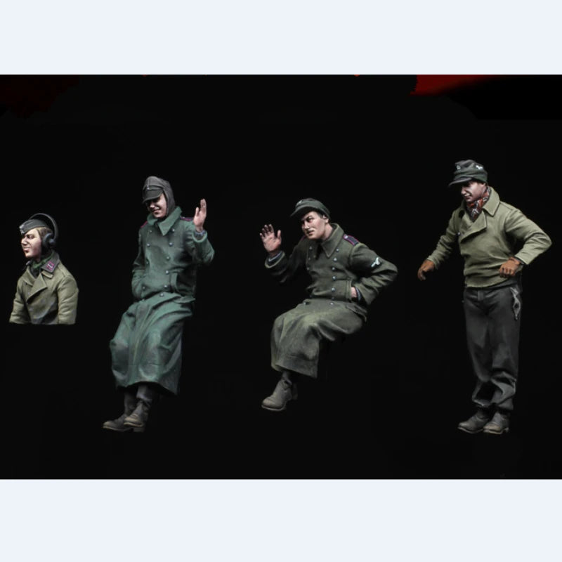 1/35 WWII German Tiger Tank Crew Winter, 4 Figures, Resin Model Figure Kit, Unassembled and Unpainted