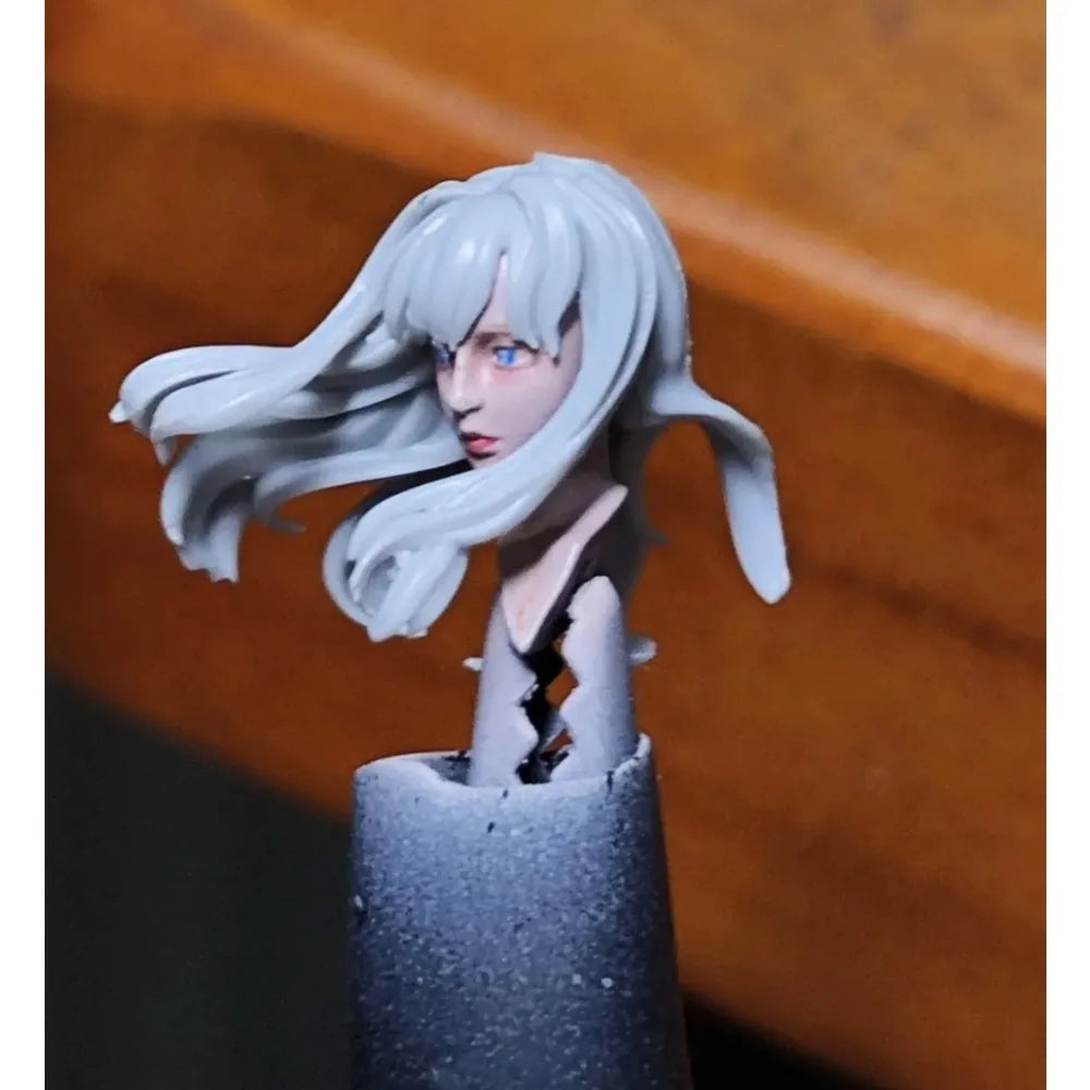 1/35 Girl with Wind-Blown Hair, Resin Model Figure Kit, Anime Theme, Unassembled and Unpainted