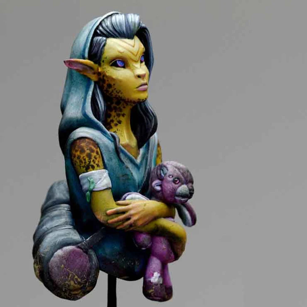 1/12 Elf Sorceress with Familiar, Resin Model Bust Kit, Fantasy Theme, Unassembled and Unpainted