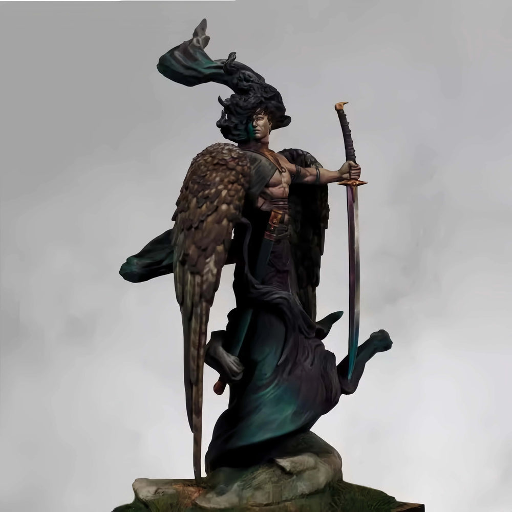 1/24 Winged Warrior Woman, Resin Model Figure Kit, Fantasy Theme, Unassembled and Unpainted